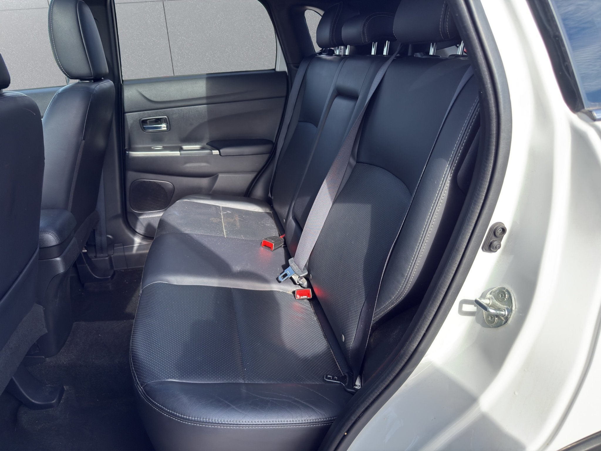 2020 MITSUBISHI RVR GT/ LEATHER/ HEATED STEERING WHEEL / BLIND SPOT MONITORING