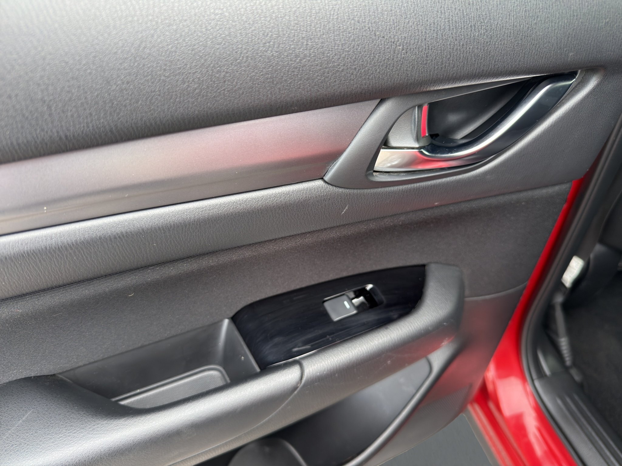 2022 MAZDA CX 5 GX / $232.25 BIWEEKLY INCLUDING TAX / ADAPTIVE CRUISE CONTROL / HEATED FRONT SEATS