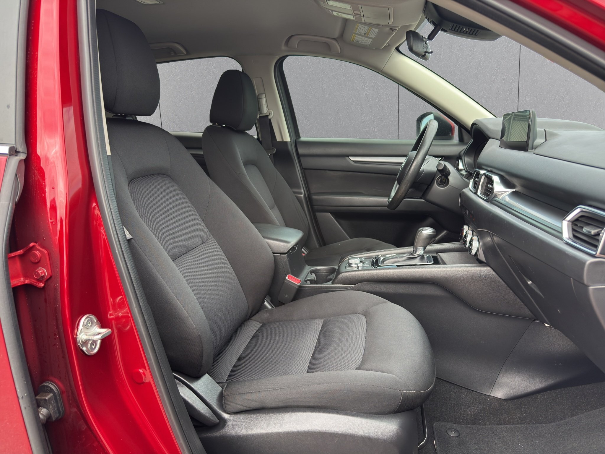 2022 MAZDA CX 5 GX / $232.25 BIWEEKLY INCLUDING TAX / ADAPTIVE CRUISE CONTROL / HEATED FRONT SEATS