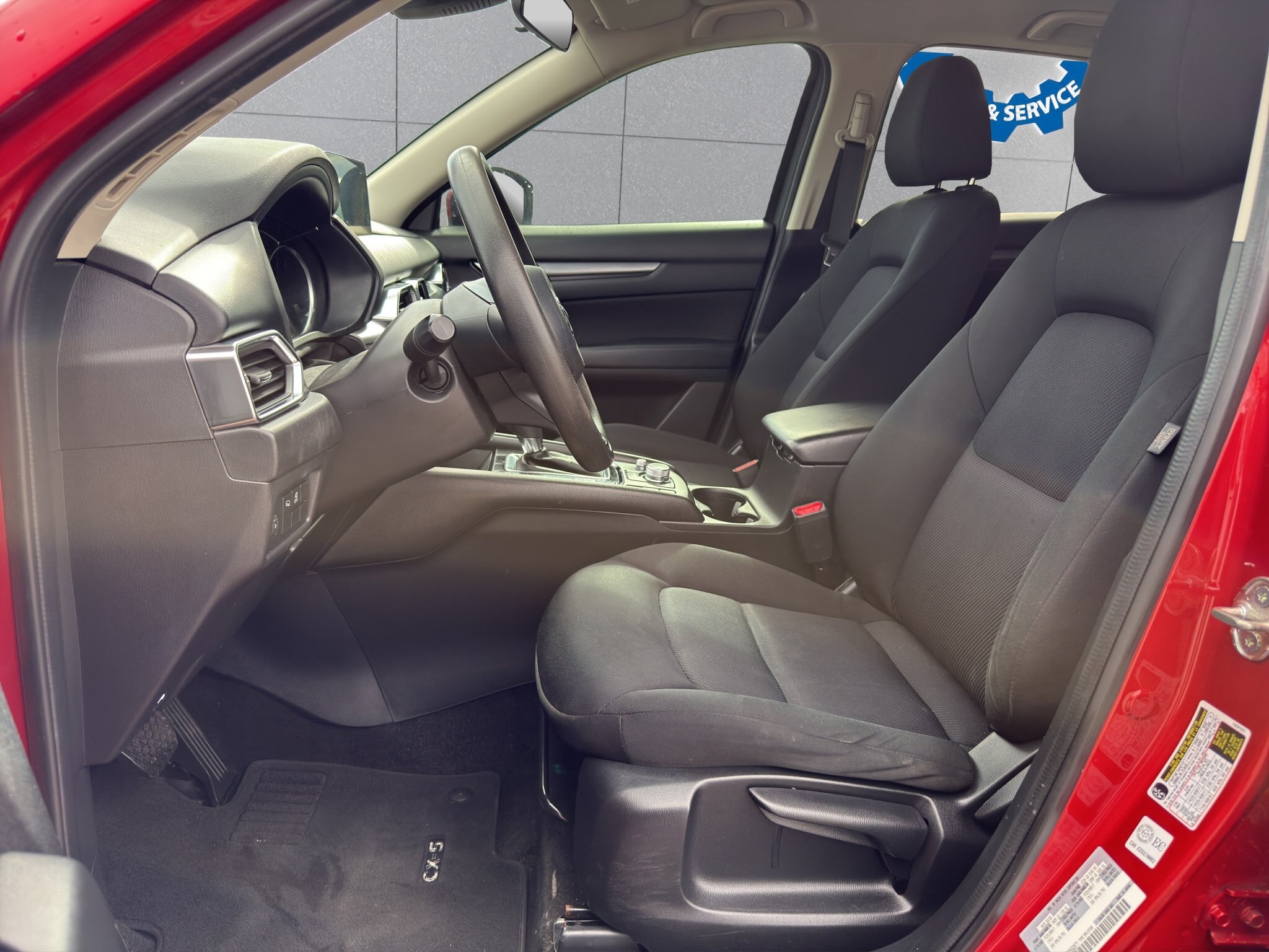 2022 MAZDA CX 5 GX / $232.25 BIWEEKLY INCLUDING TAX / ADAPTIVE CRUISE CONTROL / HEATED FRONT SEATS