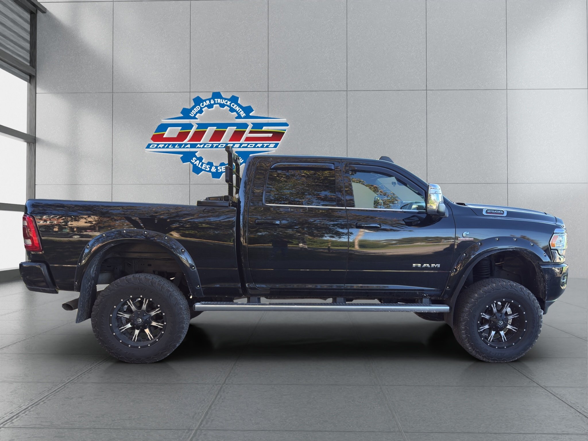 2023 RAM 2500 LIMITED LONGHORN CREW CAB 6.7L CUMMINS / $589.01 BIWEEKLY INCLUDING TAX / ADAPTIVE CRUISE CONTROL / NAVIGATION / VENTILATED FRONT SEATS