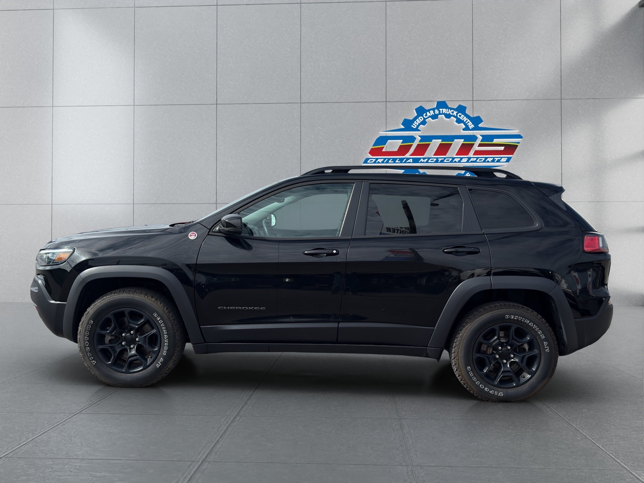 2022 JEEP CHEROKEE TRAILHAWK / $199.81 BIWEEKLY INCLUDING TAX / REMOTE START / NAVIGATION / BLIND SPOT MONITORING