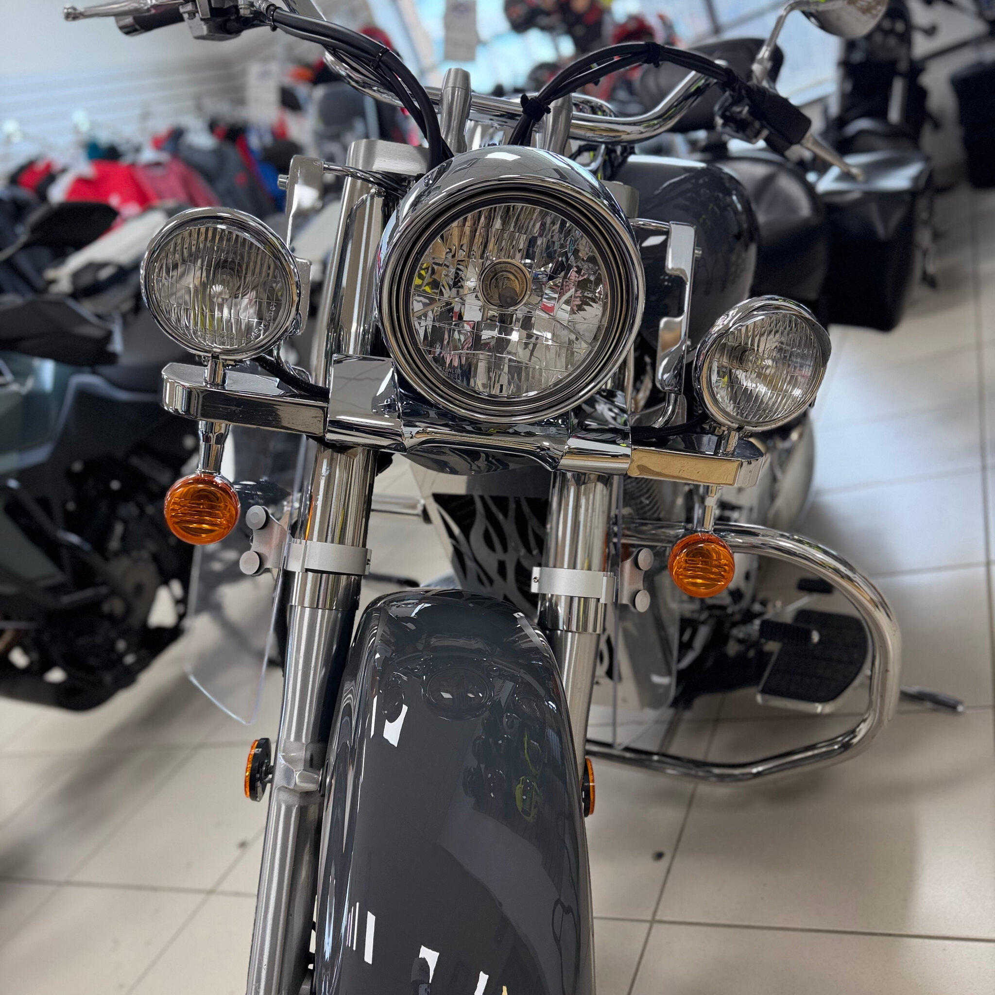 2022 Suzuki Boulevard C50 Solid Iron Gray