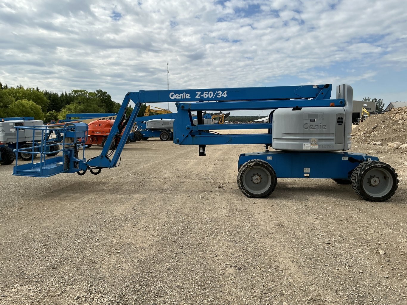 2012 GENIE Z60/34 4X4 MANLIFT BOOMLIFT