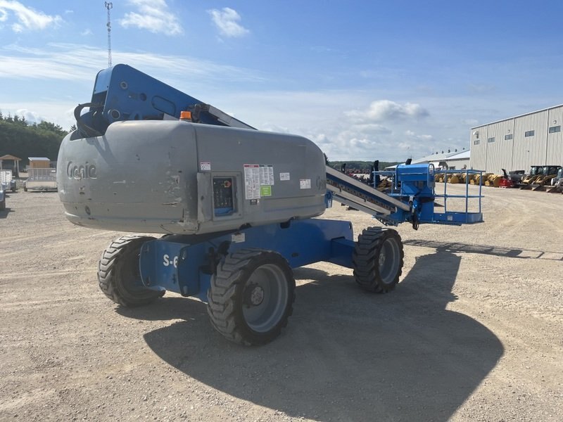 2007 GENIE S60 Manlift