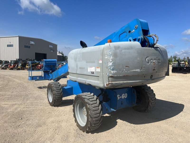 2007 GENIE S60 Manlift