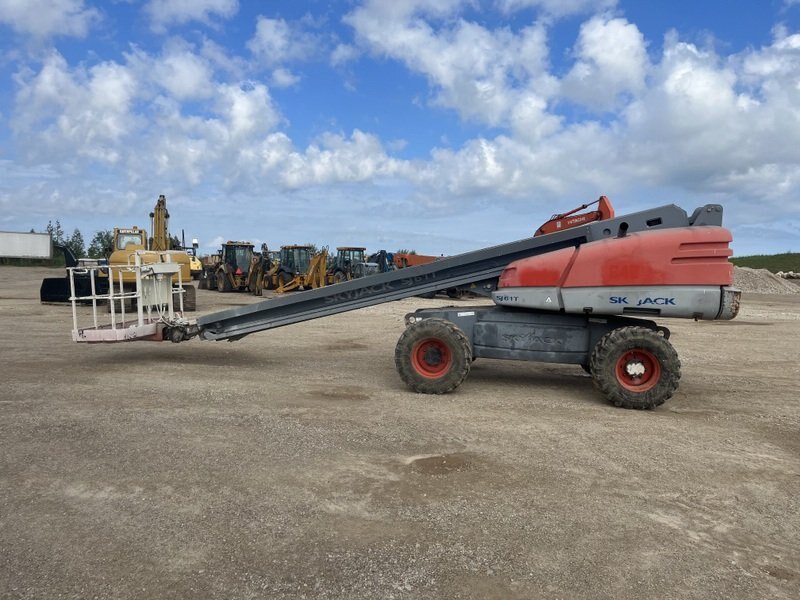 2012 SKYJACK SJ61T Manlift