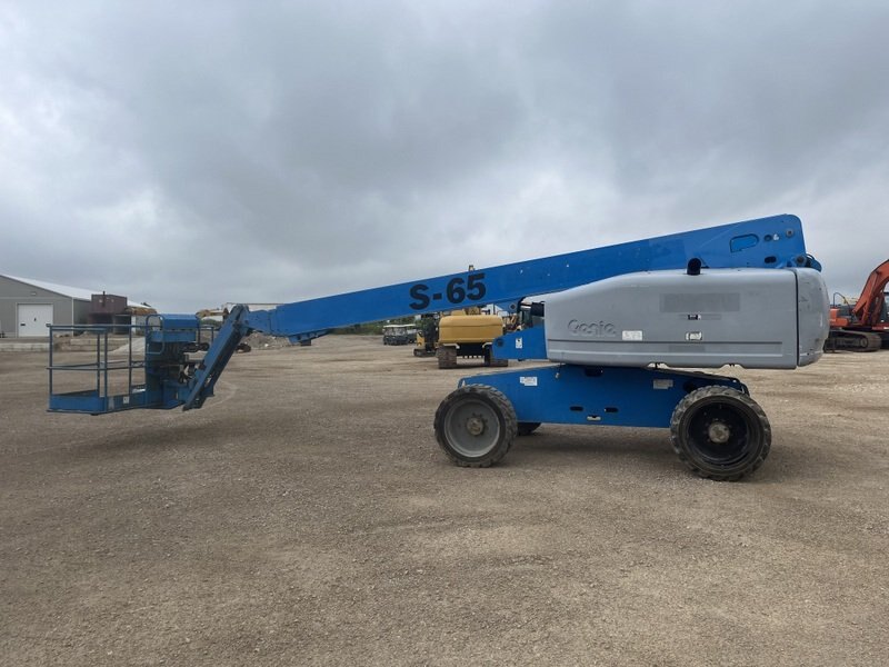 2008 GENIE S65 Manlift