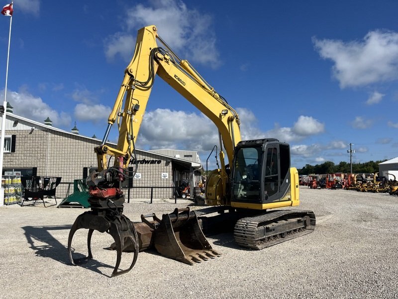 2013 Kobelco SK140 LC-3 Excavator