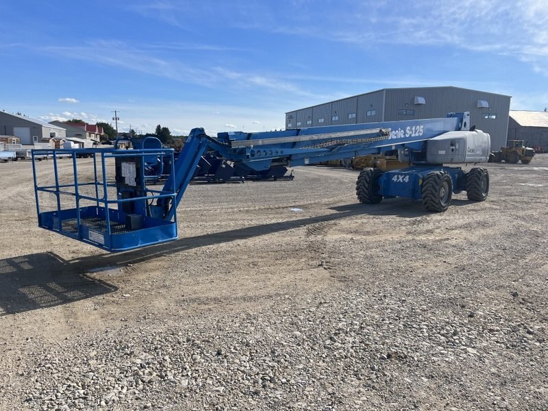 2010 GENIE S125 Manlift