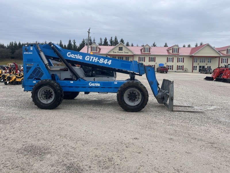 2009 GENIE GTH 844 TELEHANDLER