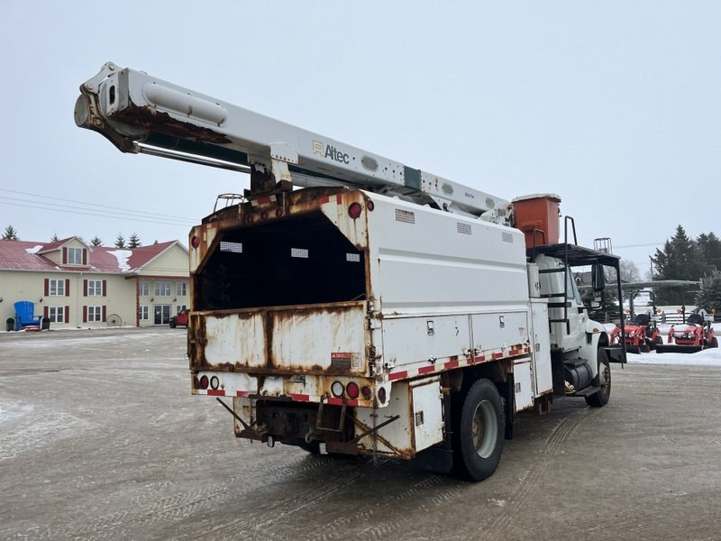 2007 International 4400 Forestry Bucket Truck