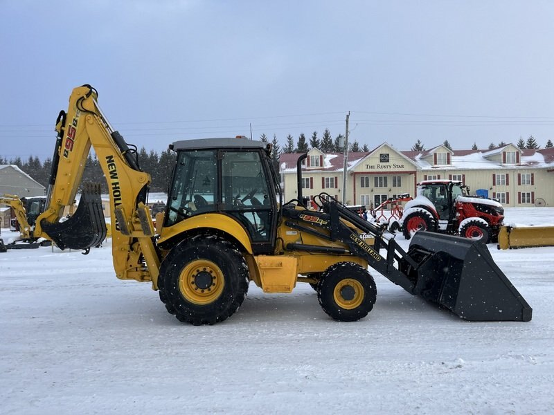 2012 New Holland B95B Backhoe