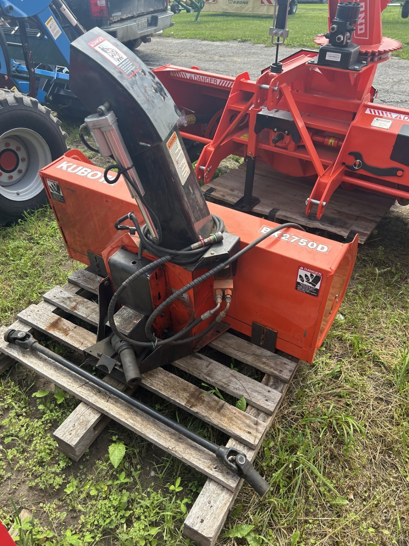 Kubota BX22 Cab, loader, backhoe, snowblower