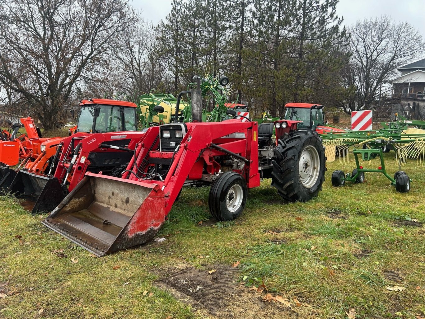 Massey Ferguson 275