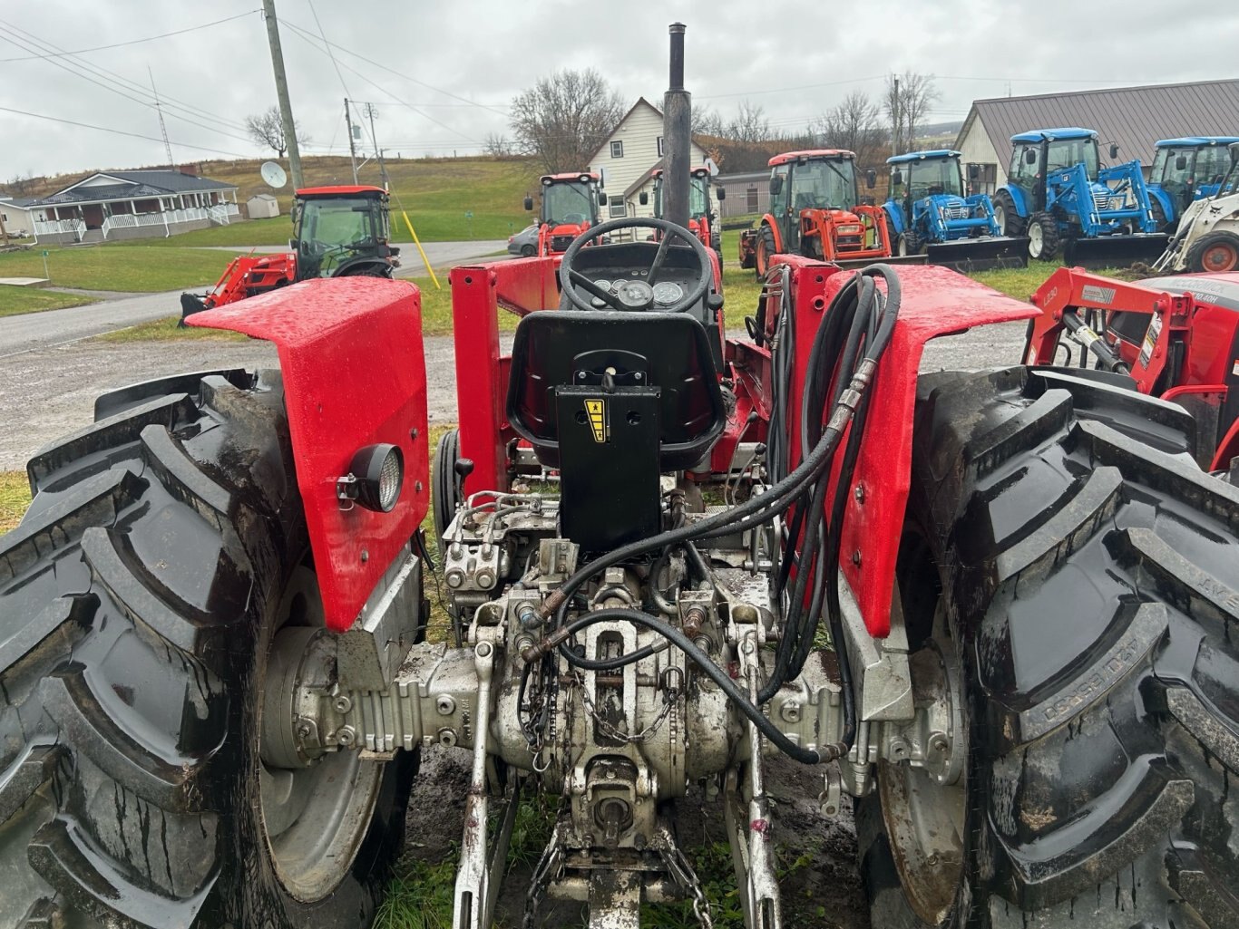 Massey Ferguson 275