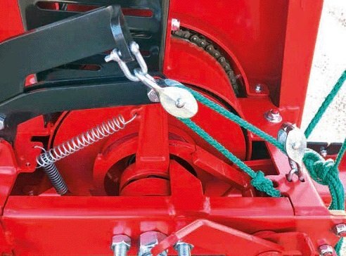 Kioti K9 2400 Cab