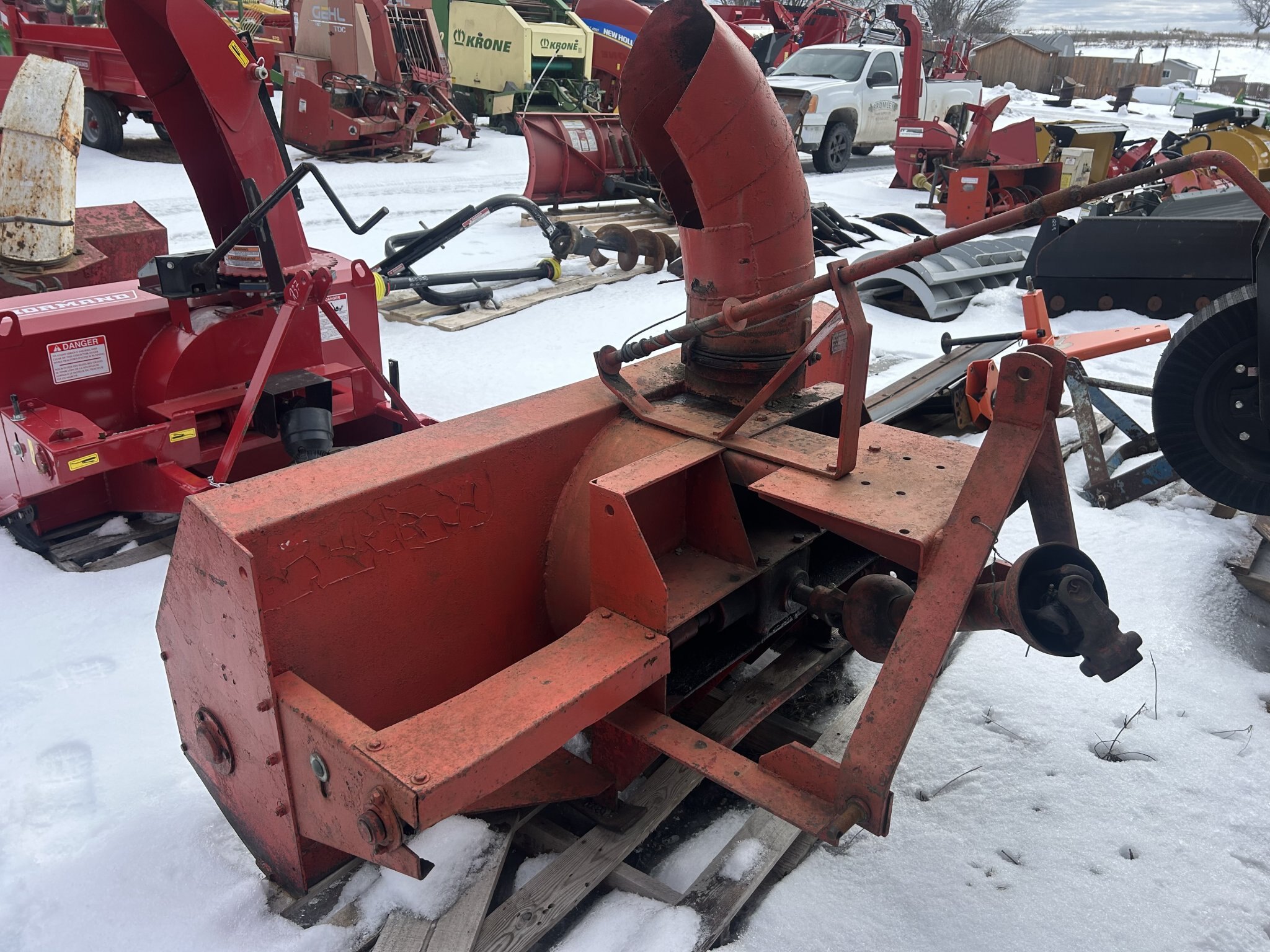John Deere 2130 With John Deere Loader