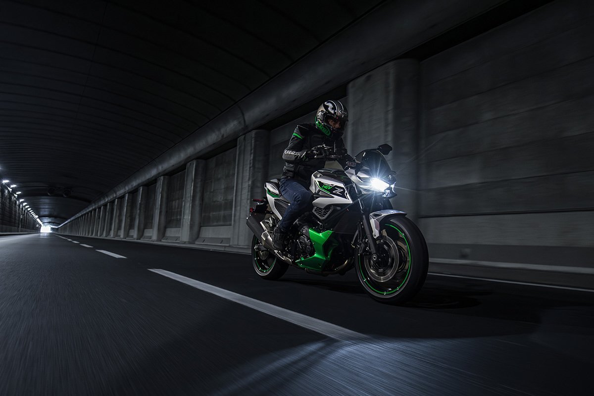 2024 Kawasaki Z7 HYBRID