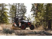 2014 Can Am Maverick™ X® xc DPS™ 1000R