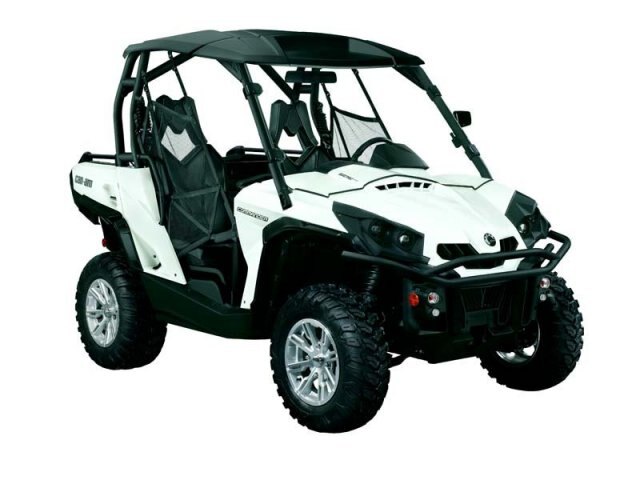 2014 Can-Am Commander™ E LSV SE