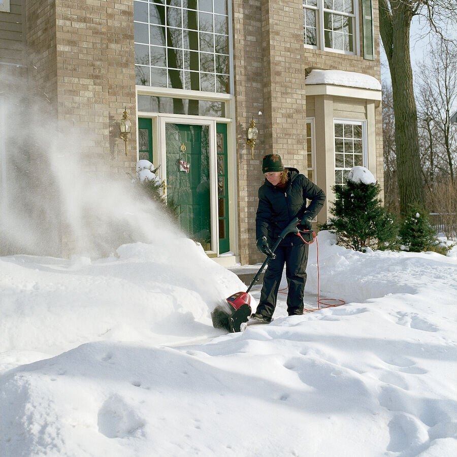 Toro 12 in. (30 cm) Power Shovel® 7.5 Amp Electric Snow Shovel