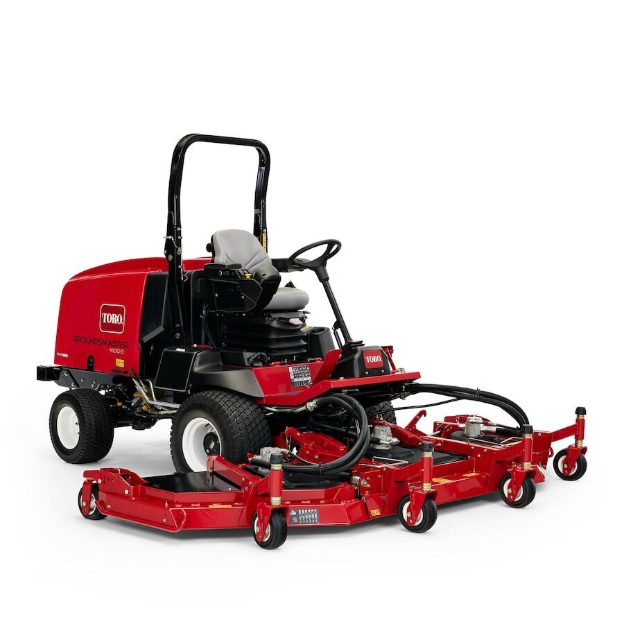 Toro Groundsmaster® 4100 D with ROPS