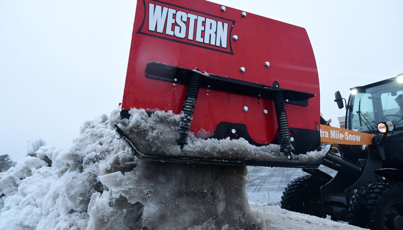 Westernplow PILE DRIVER™ TRACE™ Edge Technology 10' x 36