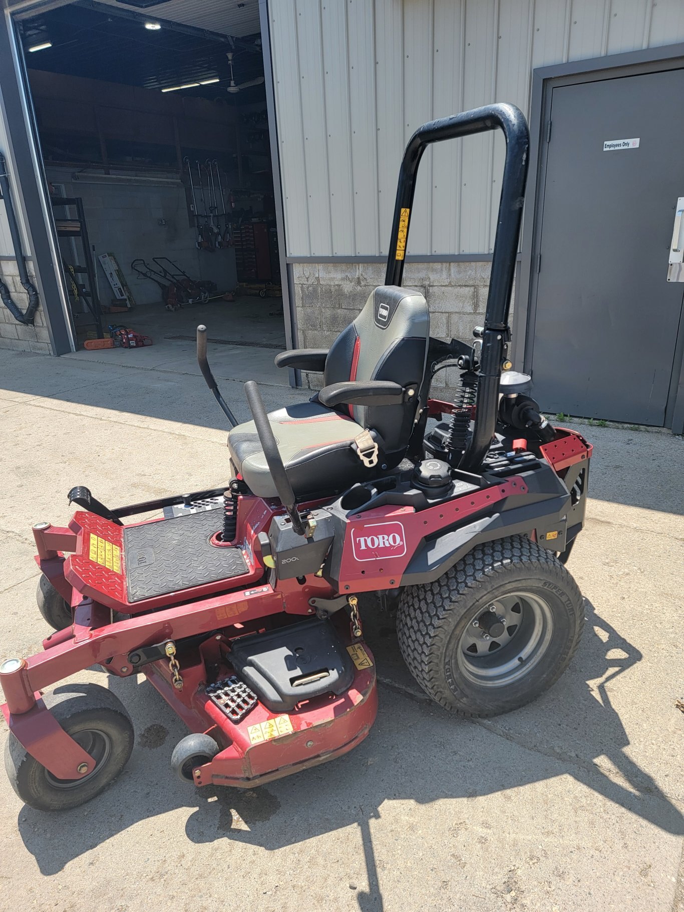 Toro Titan HD 48” Zero Turn Mower