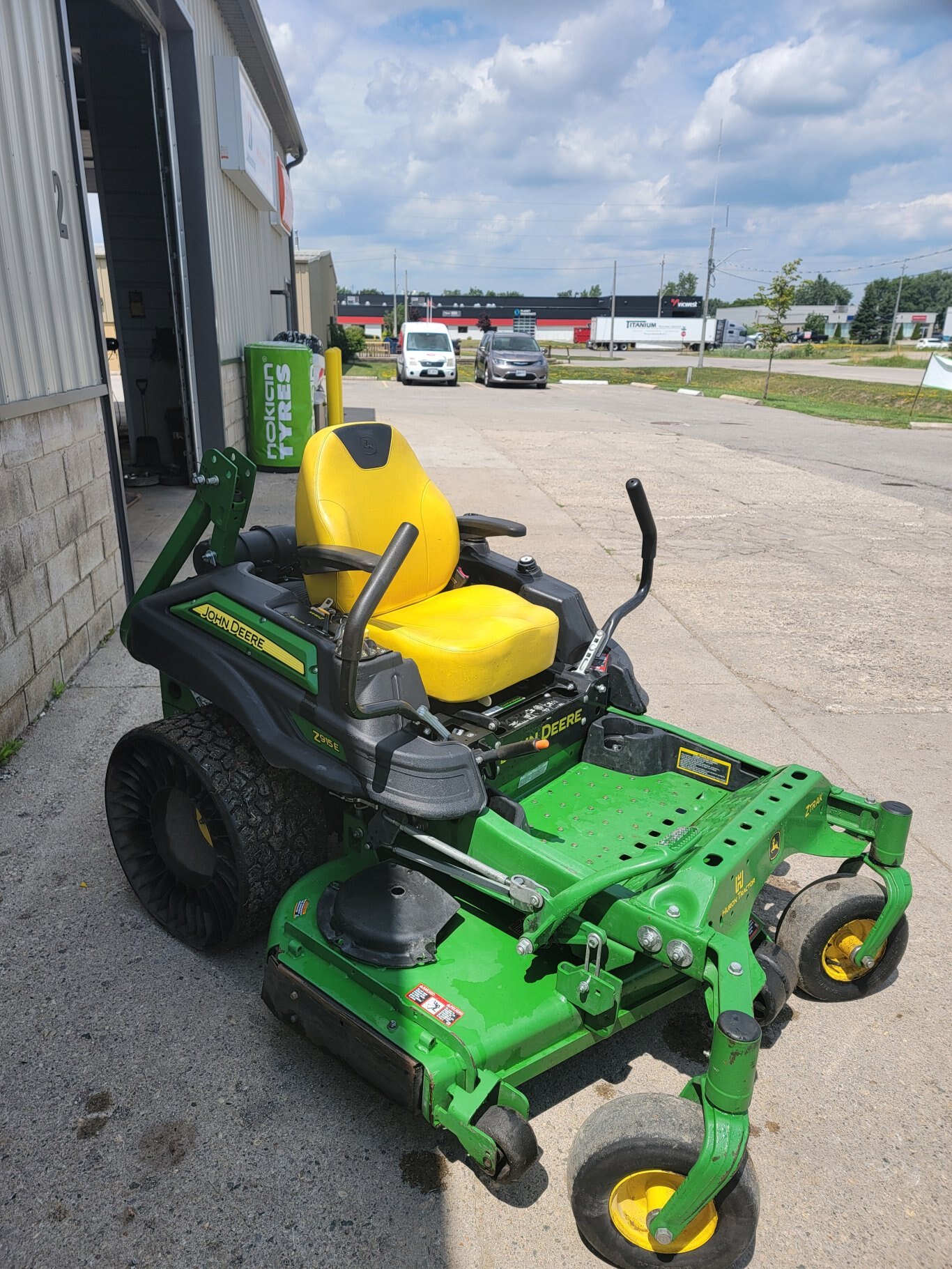 John Deere Ztrack 2915E