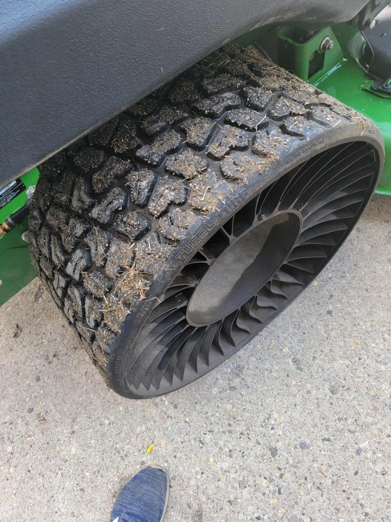 John Deere Ztrack 2915E