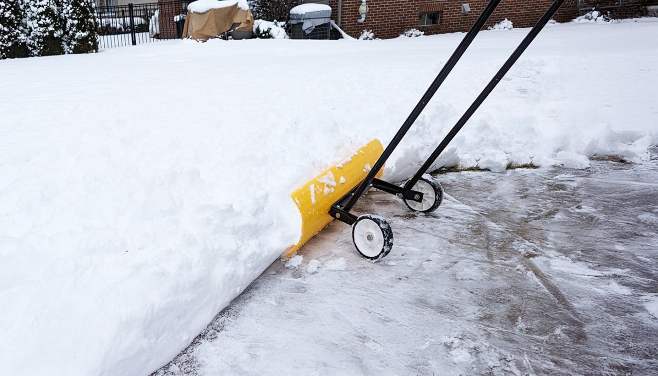 SnowEx® SP 30 Heavy Duty Pusher Shovels