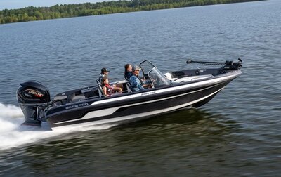 Skeeter Solera 205