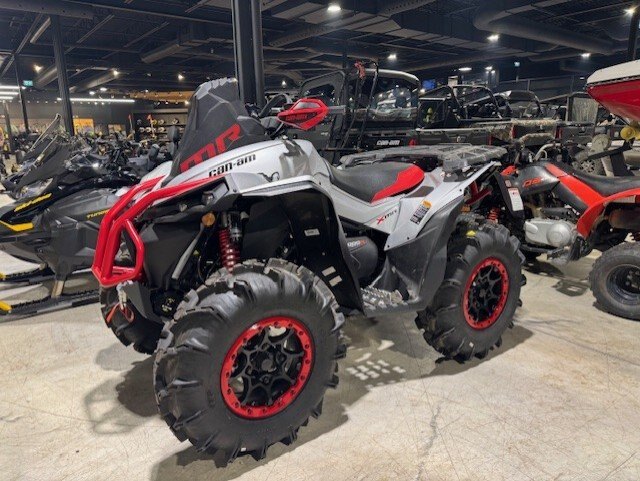 2025 Can Am Renegade X MR 1000R hyper silver legion red