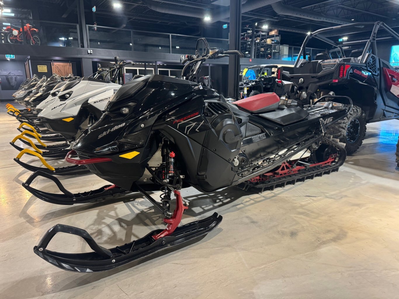 2023 Ski Doo Freeride 146 850