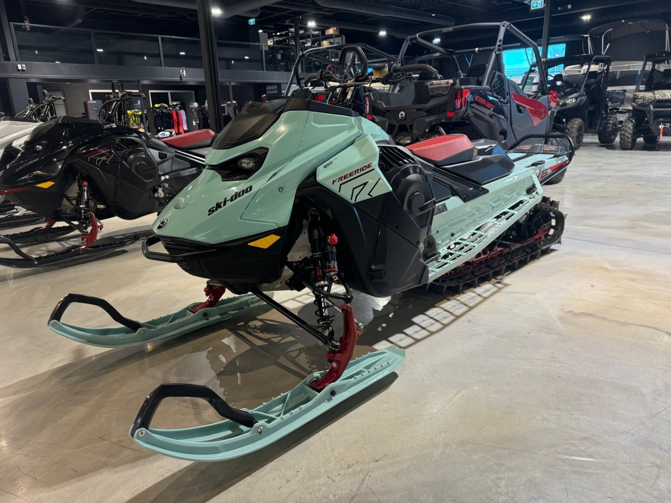 2024 Ski Doo Freeride 146 850