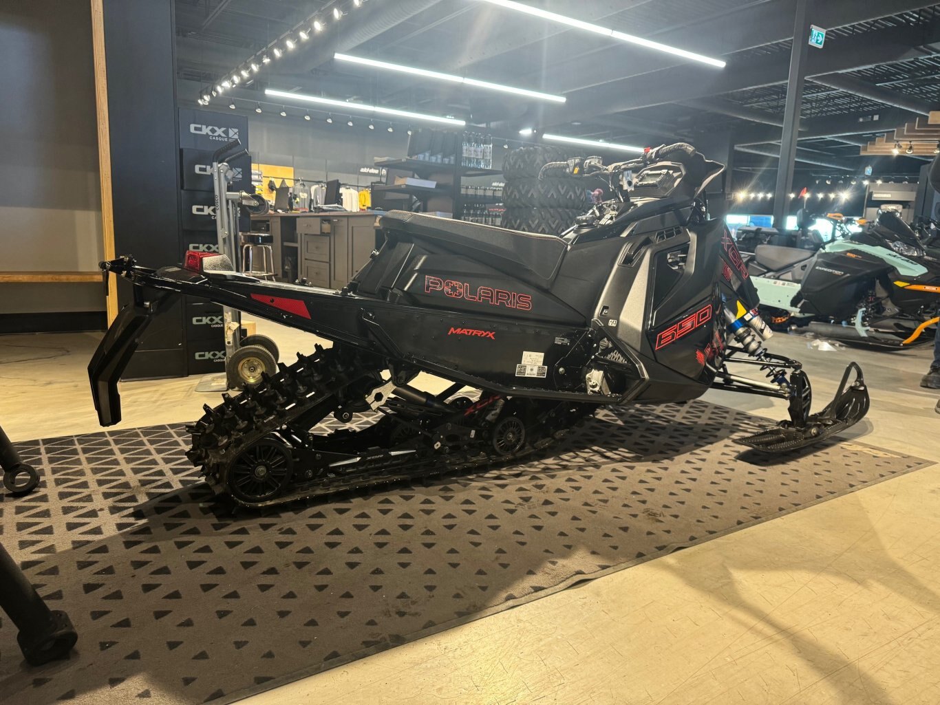 2023 Polaris XCR 128 650