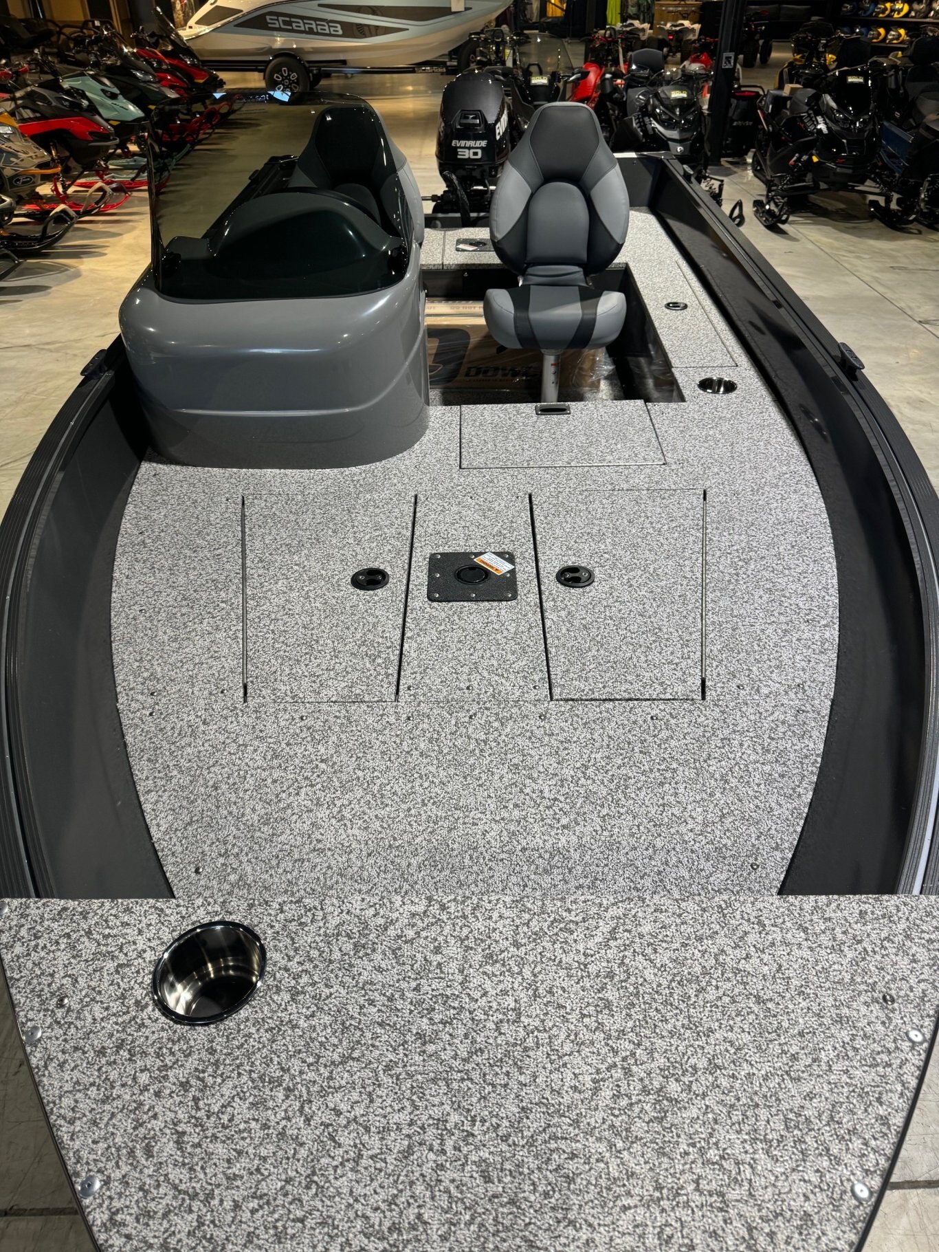 2025 Mirrocraft Outfitter 145SC Boat package