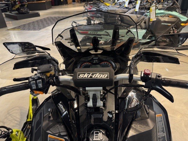 2019 Ski Doo Renegade X 600R E TEC