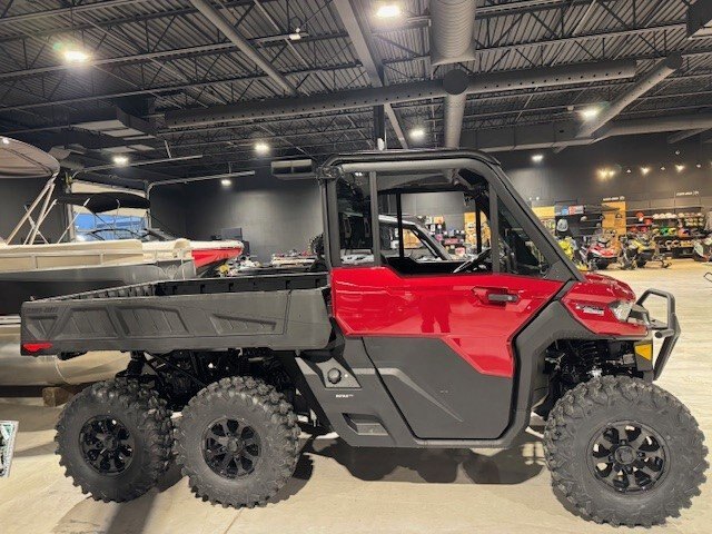 2025 Can Am Defender 6X6 LIMITED HD10