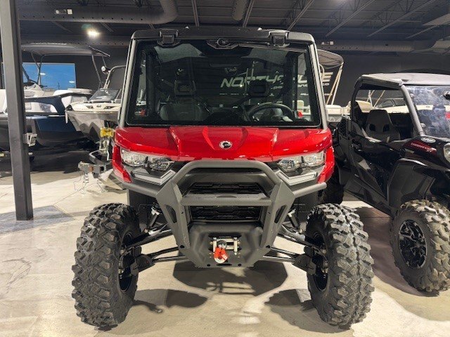 2025 Can Am Defender 6X6 LIMITED HD10