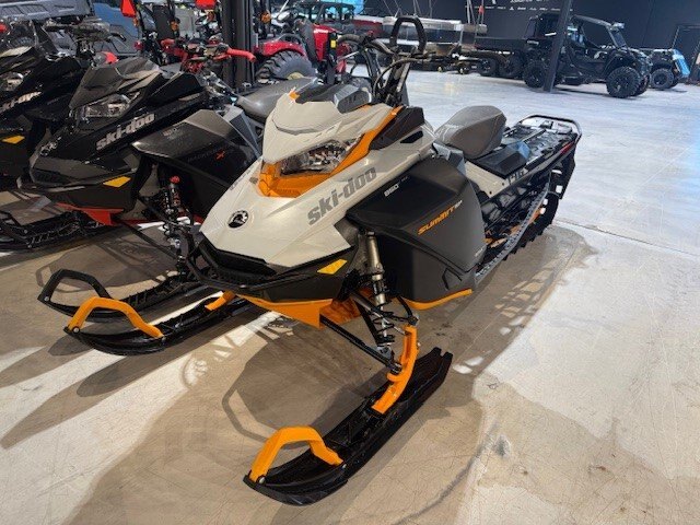 2022 Ski-Doo Summit SP 146 850