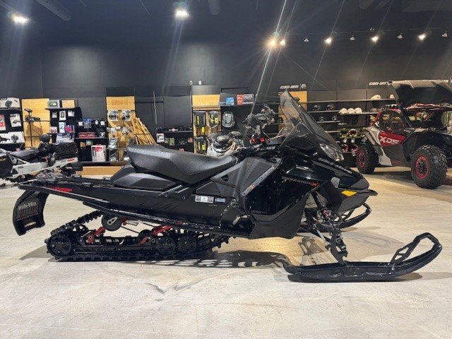 2022 Ski Doo Renegade X 850