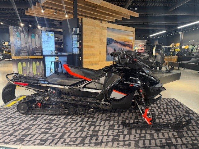 2020 Ski Doo Renegade XRS 850 E TEC