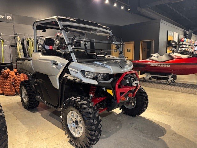 2024 Can-Am Defender XMR W/Half Doors