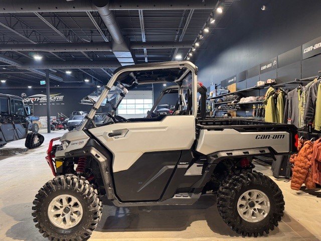 2024 Can Am Defender XMR W/Half Doors