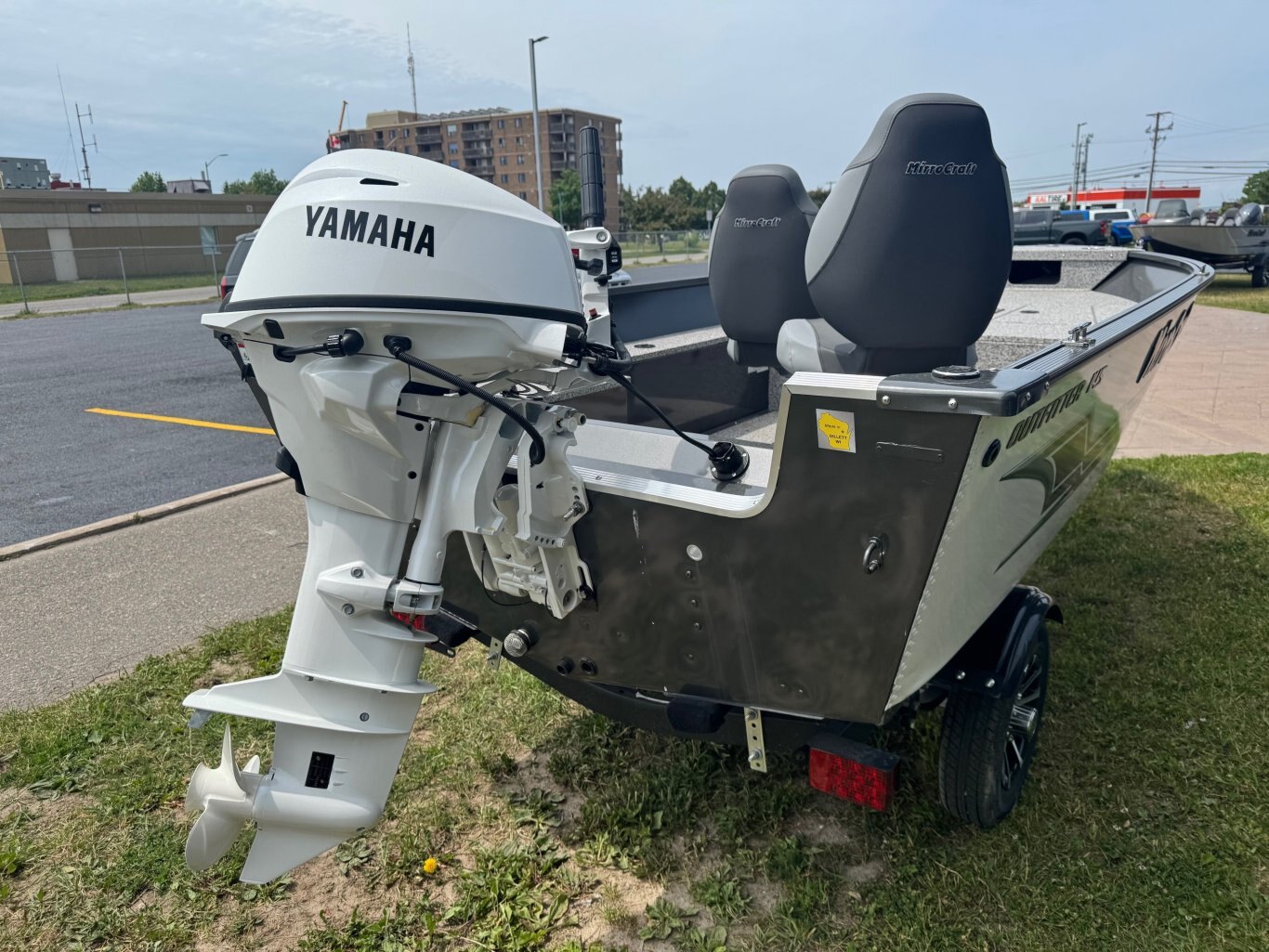 2025 Mirrocraft Outfitter 145T with Yamaha F25LWTHC2