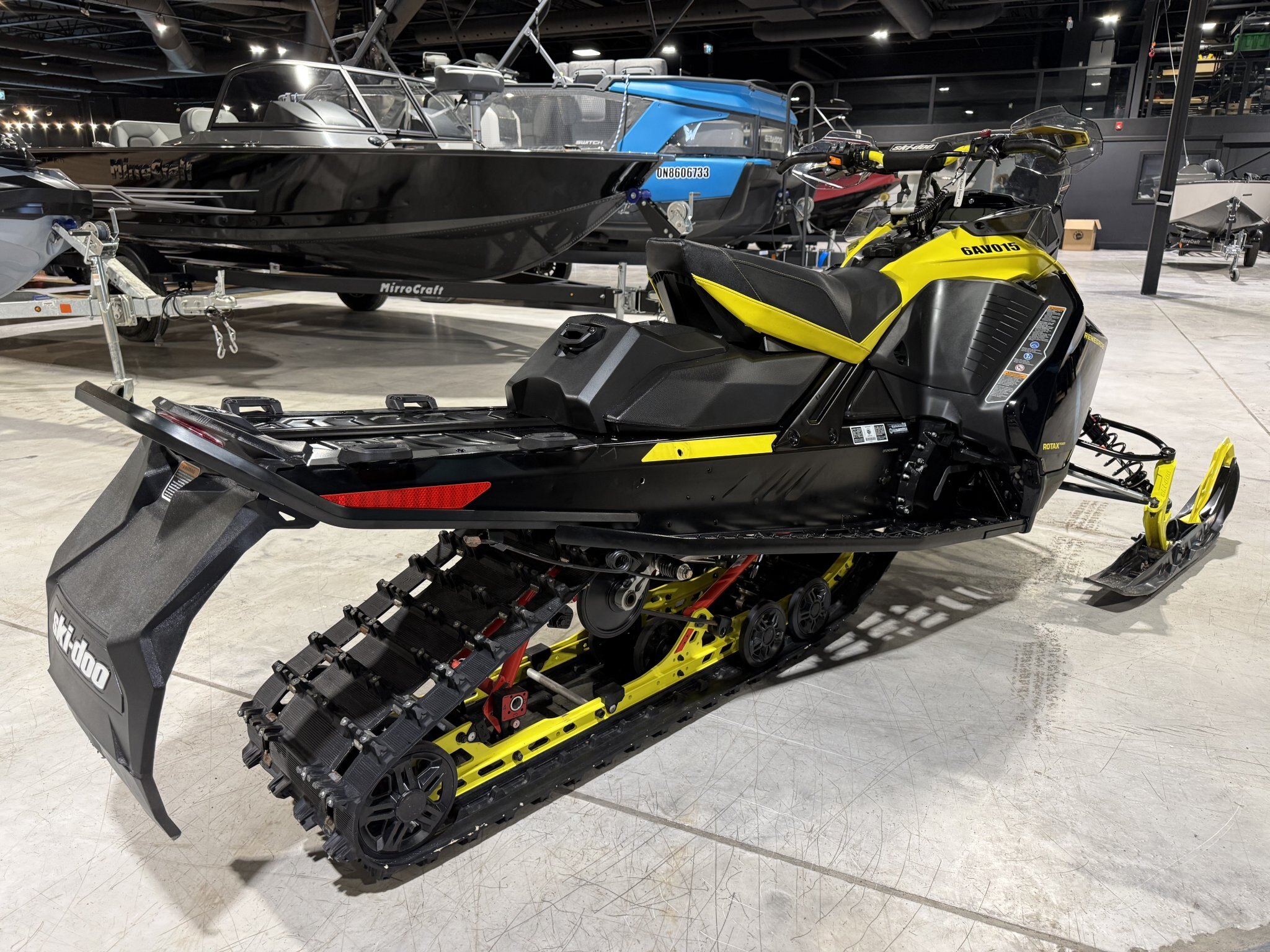 2022 Ski Doo Renegade X 850 E TEC