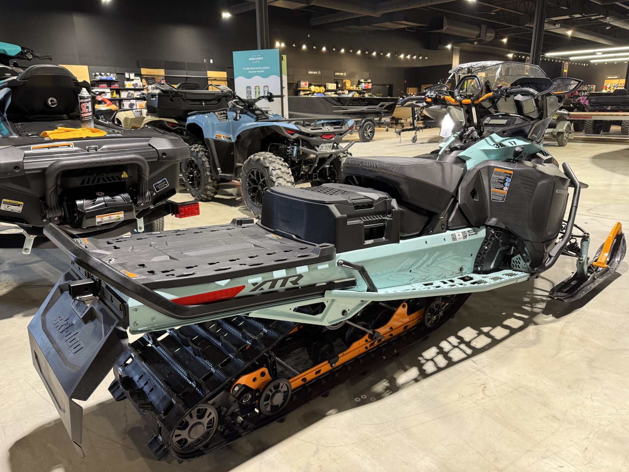 2024 Expedition Xtreme 850 E TEC