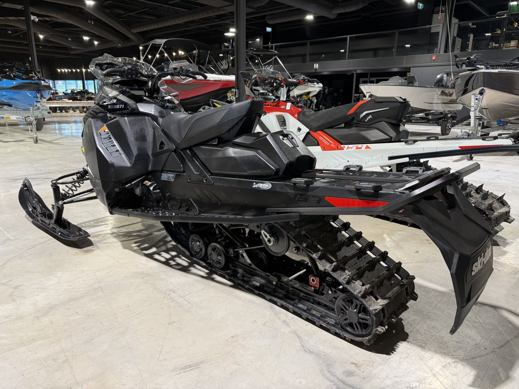 2026 MXZ Adrenaline 600R E TEC